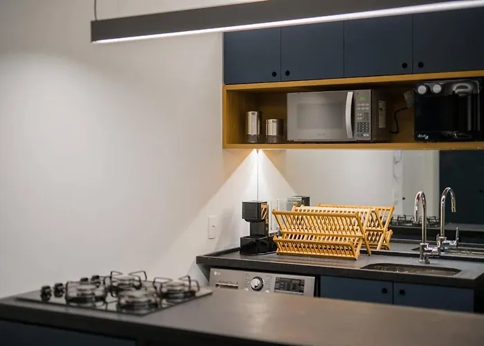 MA308 Novo e chic, cama Queen e Ar Condicionado